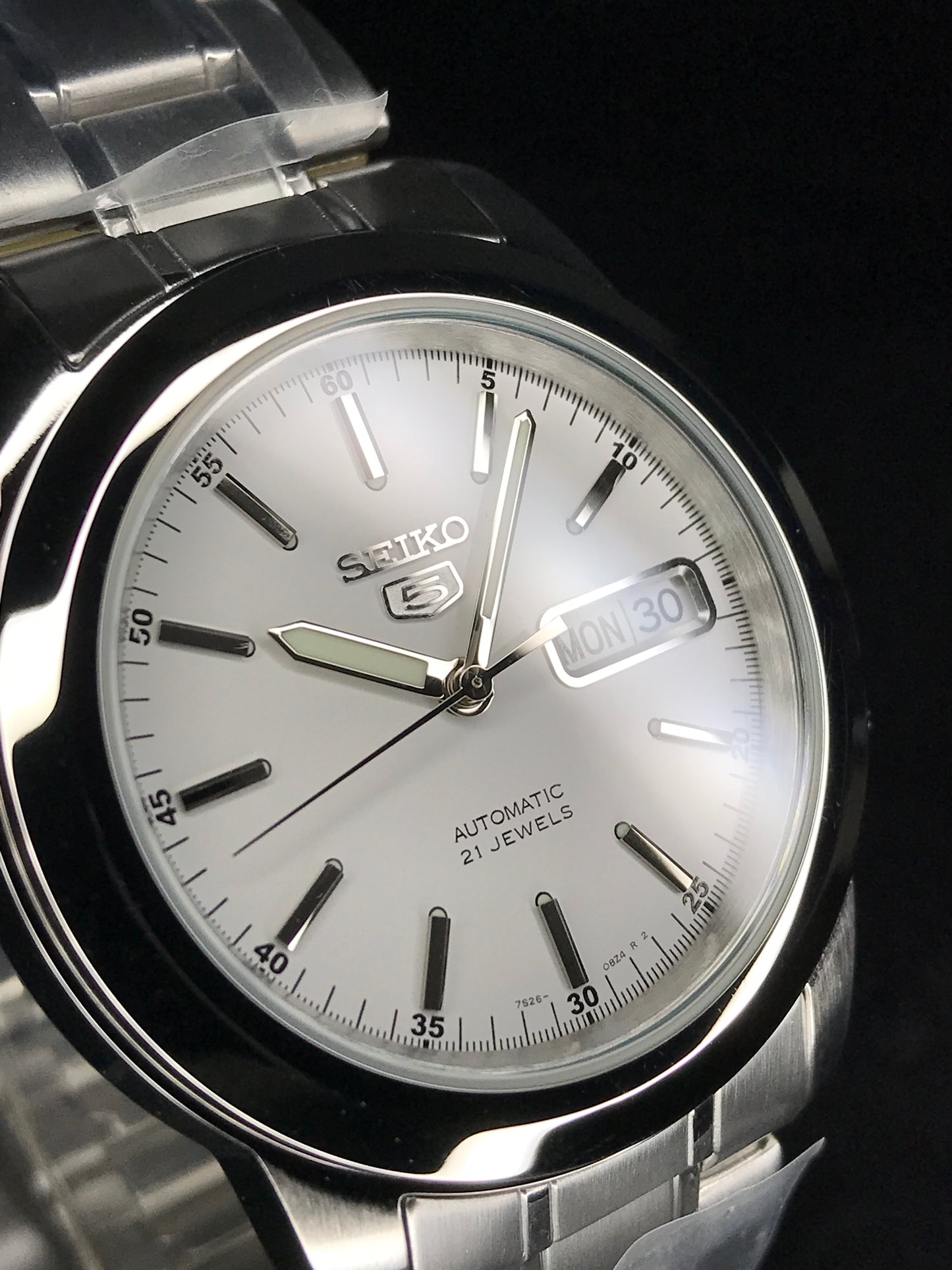 Seiko 5 Sports SNKE49K1 White Dial Automatic Steel Bracelet Gents Watch Case Width 38.50 mm SNKE49 SNKE49K