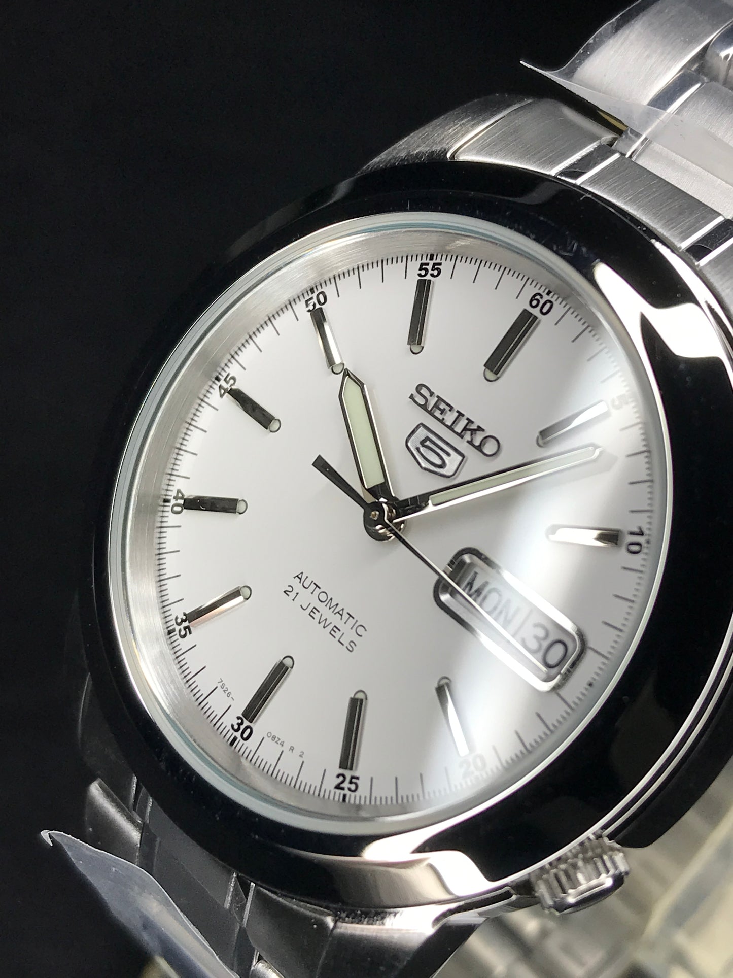 Seiko 5 Sports SNKE49K1 White Dial Automatic Steel Bracelet Gents Watch Case Width 38.50 mm SNKE49 SNKE49K