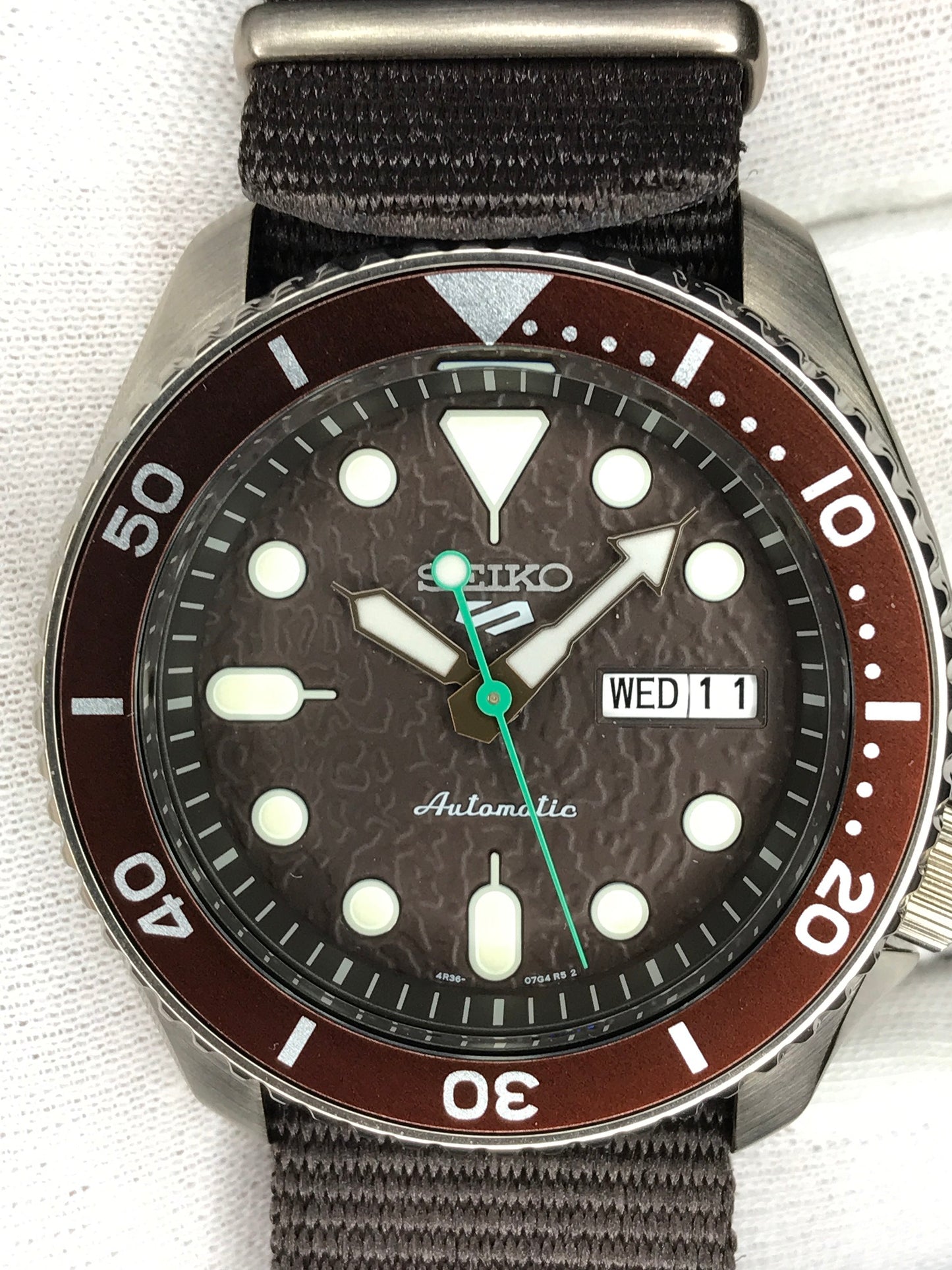 Seiko 5 Sports SRPD85K1 Automatic 100m Water Resistant Brown Dial Hard Coated Case Brown Nato Strap SRPD85 srpd85