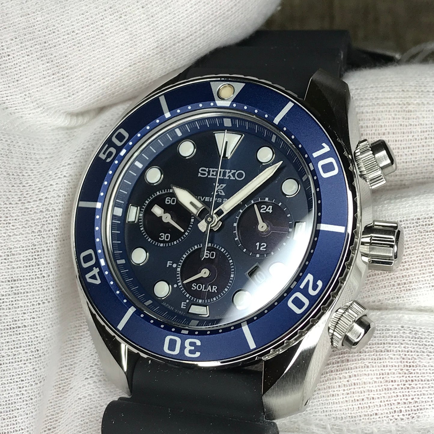 Seiko Prospex SSC759J1 SUMO Made in Japan Sapphire Crystal 200m Water Resistant Solar Chronogrpah Air Diver
