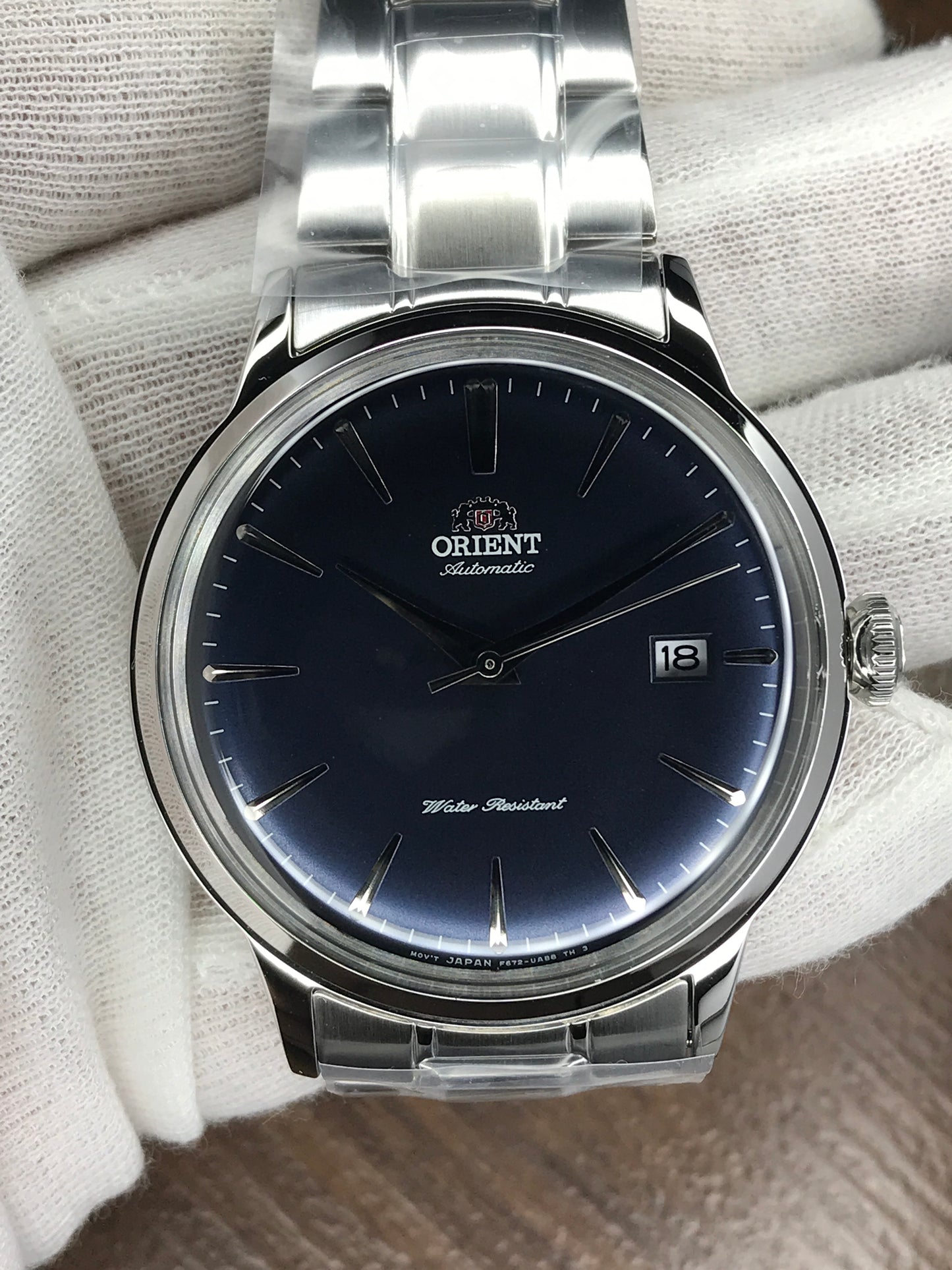 Orient RA-AC0007L10B Bambino  Automatic Men's Watch Blue Dial Silver Bracelet 40.5mm case width