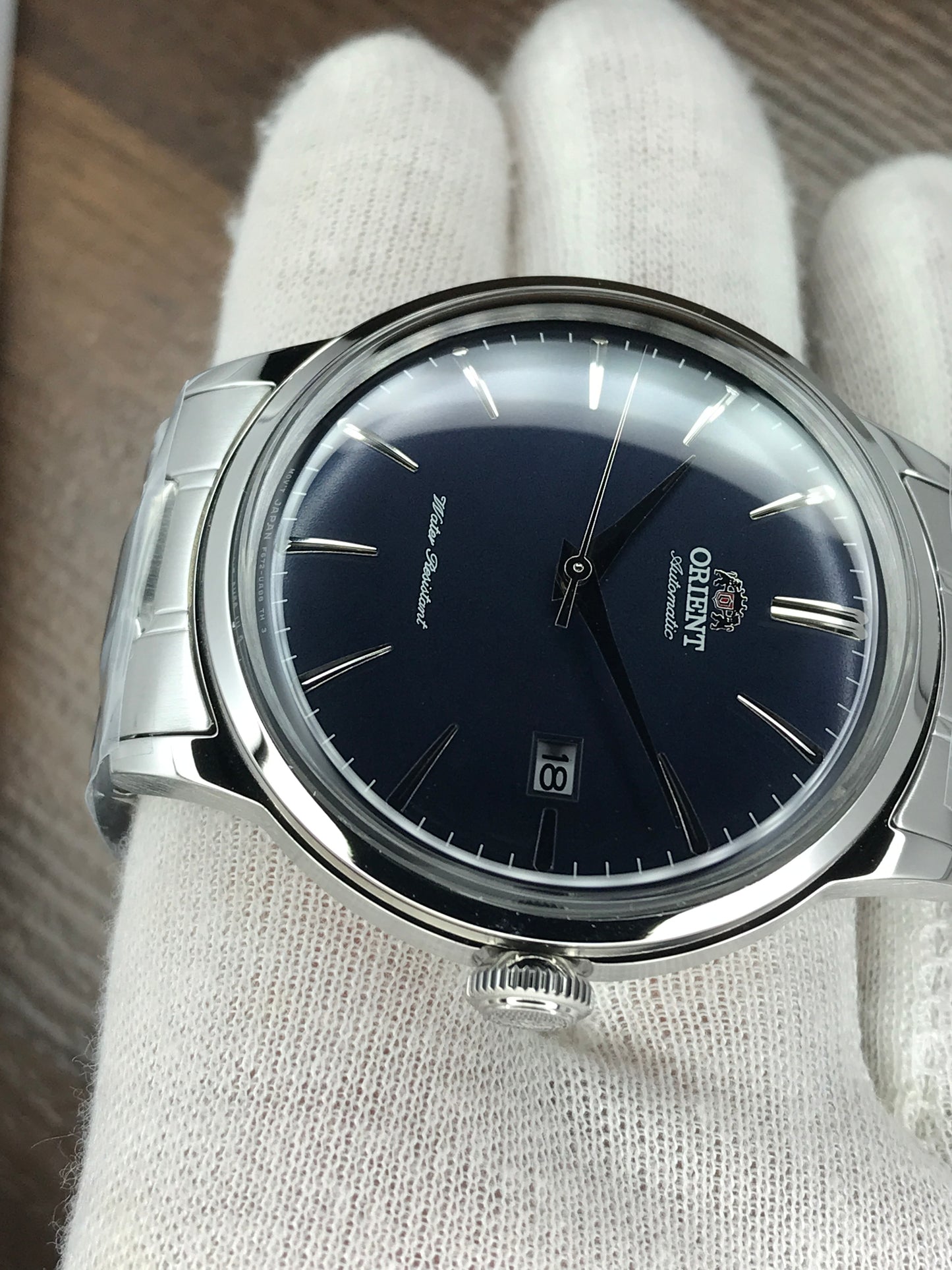 Orient RA-AC0007L10B Bambino  Automatic Men's Watch Blue Dial Silver Bracelet 40.5mm case width