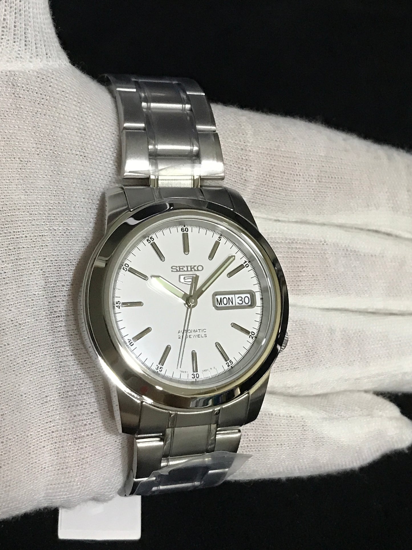Seiko 5 Sports SNKE49K1 White Dial Automatic Steel Bracelet Gents Watch Case Width 38.50 mm  SNKE49  SNKE49K