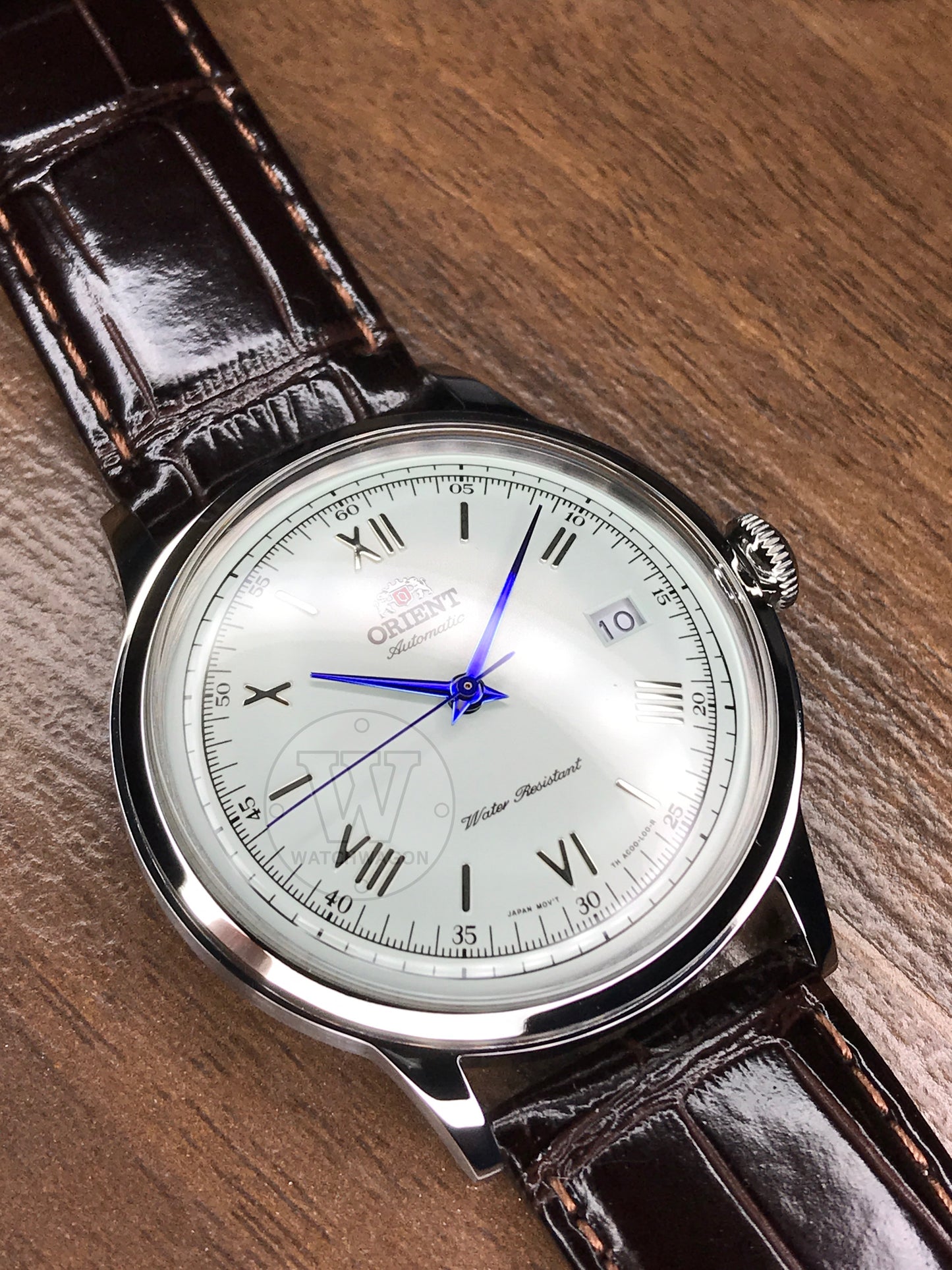 Orient FAC00009W0 Bambino 2nd Generation Version 2 Classic Gents Dress Watch White Dial Silver Case 40.5mm