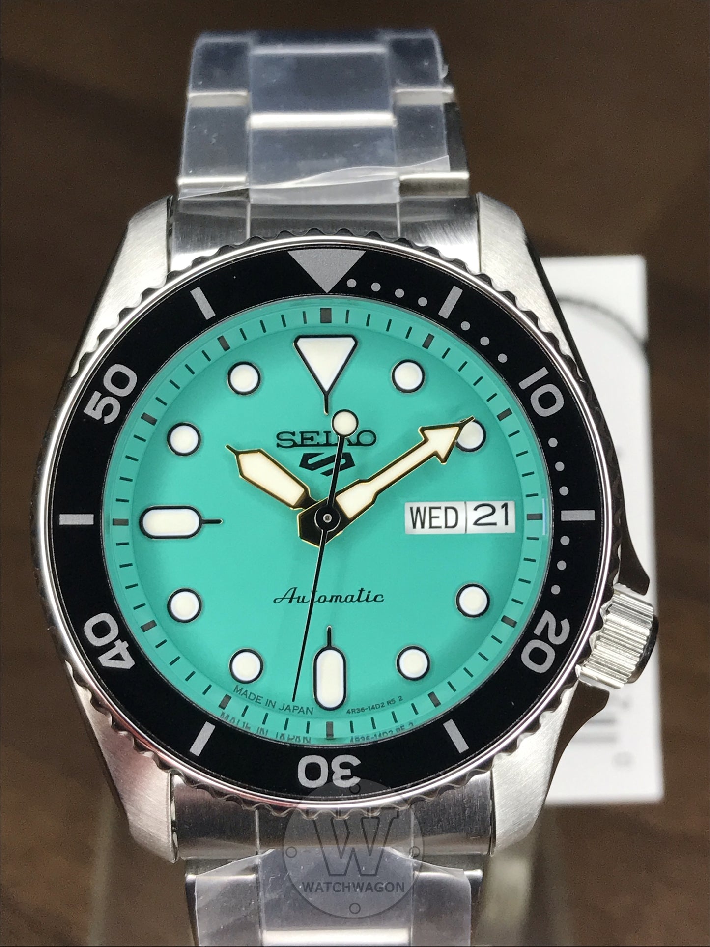 Seiko SRPK33J1 Japan Made 38mm Mid-Size Perfect for small wrist Automatic Unisex Watch Green Dial srpk33