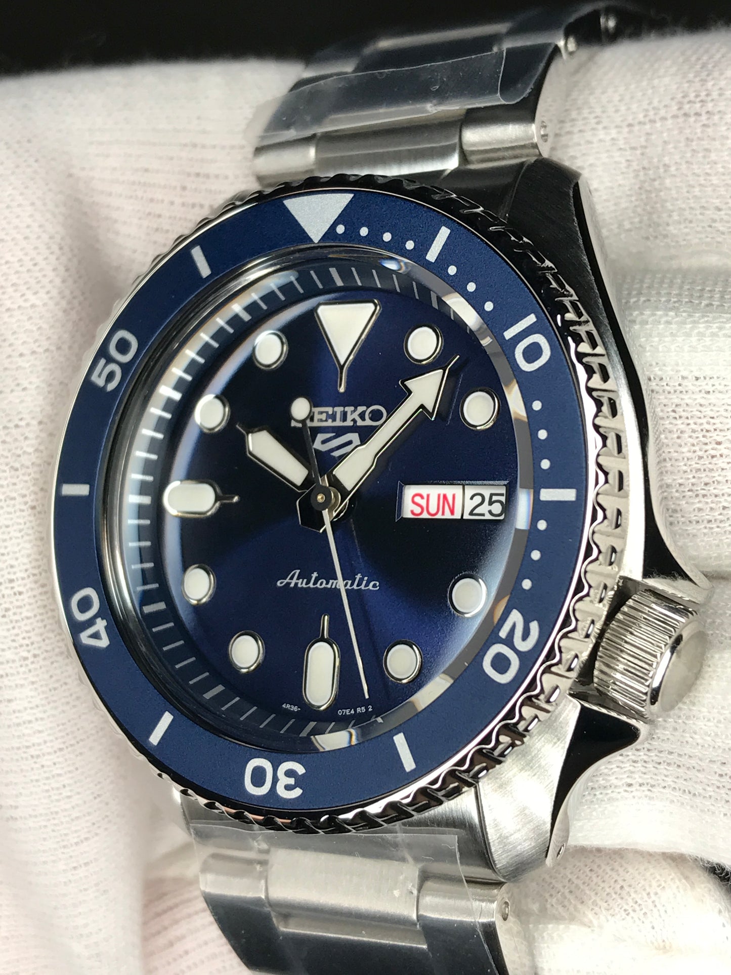 Seiko 5 Sports SRPD51K1 Automatic Blue dial Silver Stainless Steel Band Watch SRPD51