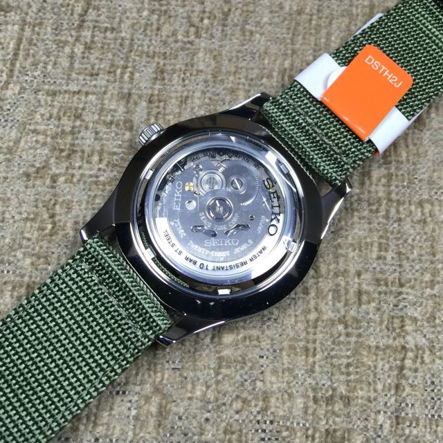 Seiko 5 SNZG09J1 Japan Made Automatic Green Nylon Strap Gents Military Sports Watch SNZG09