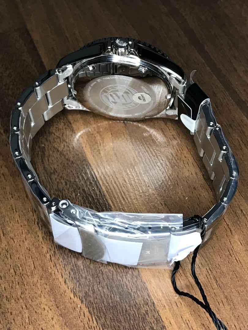 Orient RA-AA0003R19B Kamasu Mako III Automatic Maroon Dial Sapphire Crystal 200m Water Resistant Men's Watch Case Size 4